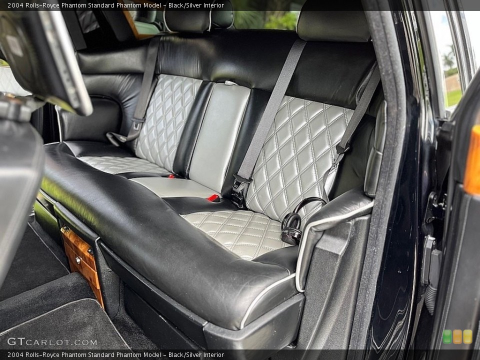 Black/Silver Interior Rear Seat for the 2004 Rolls-Royce Phantom  #146405067