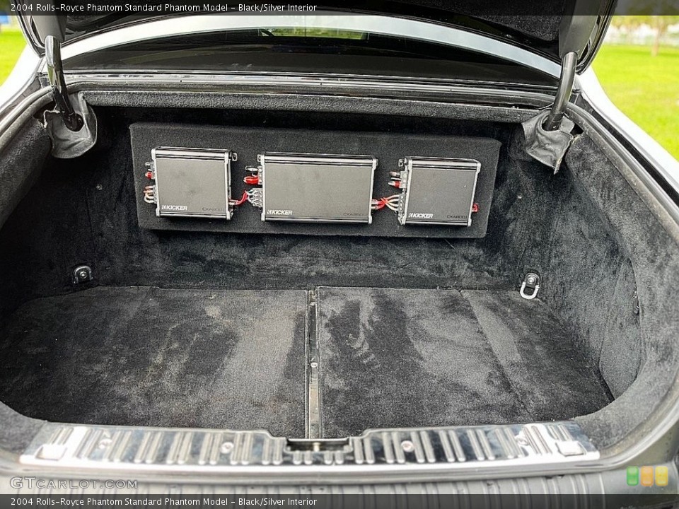 Black/Silver Interior Trunk for the 2004 Rolls-Royce Phantom  #146405184