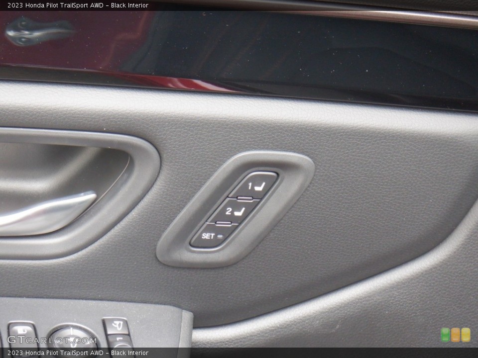 Black Interior Door Panel for the 2023 Honda Pilot TrailSport AWD #146411902