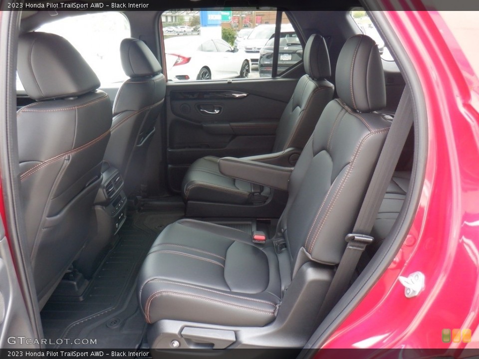 Black Interior Rear Seat for the 2023 Honda Pilot TrailSport AWD #146412214