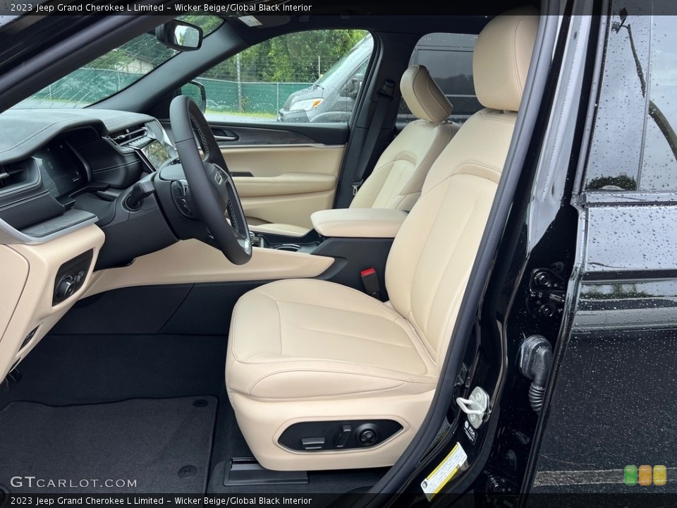 Wicker Beige/Global Black Interior Photo for the 2023 Jeep Grand Cherokee L Limited #146418076