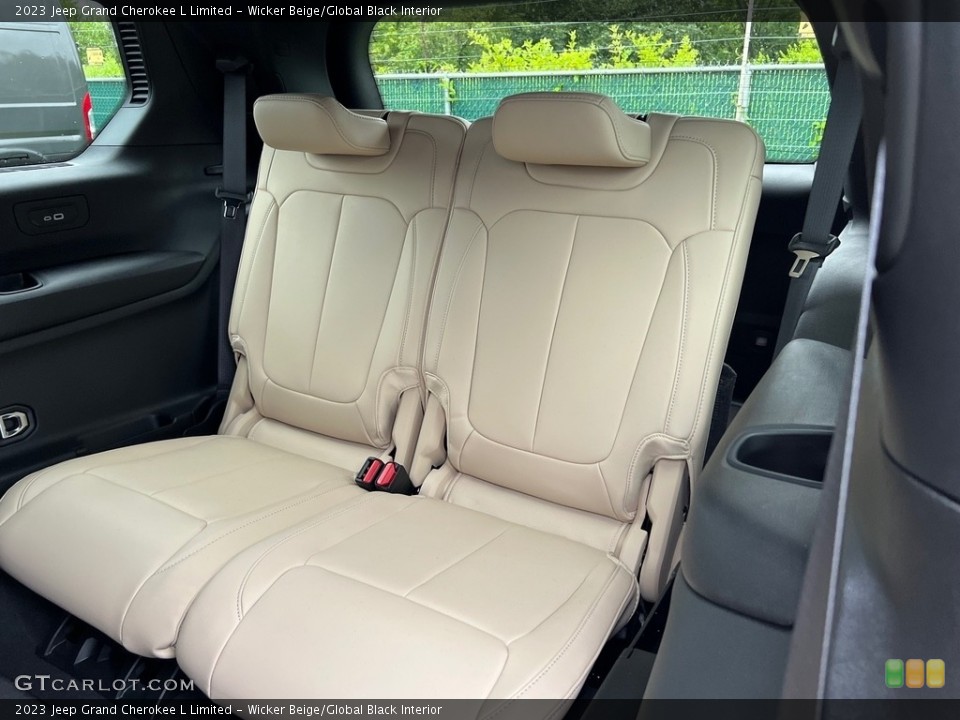 Wicker Beige/Global Black Interior Rear Seat for the 2023 Jeep Grand Cherokee L Limited #146418106
