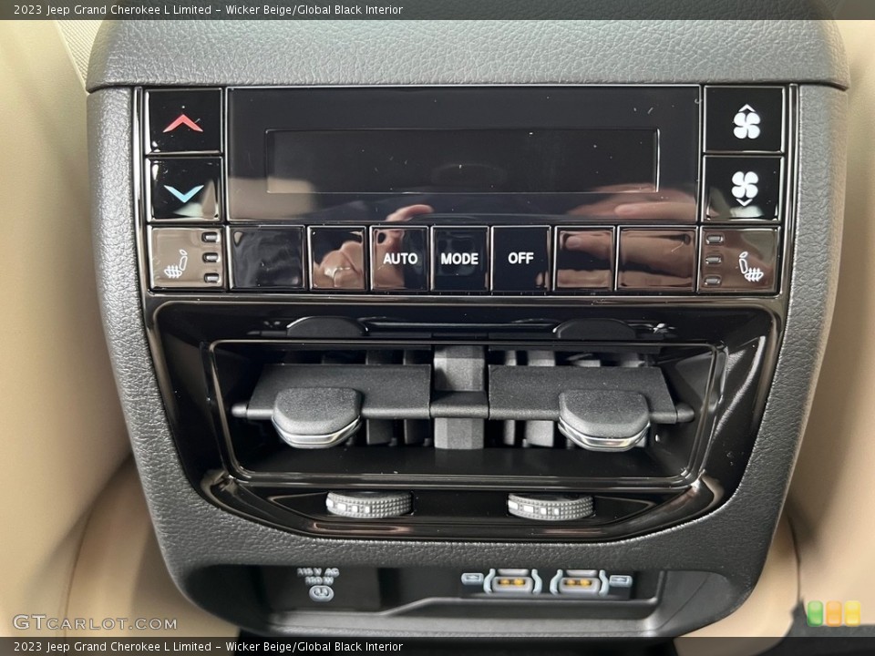 Wicker Beige/Global Black Interior Controls for the 2023 Jeep Grand Cherokee L Limited #146418508