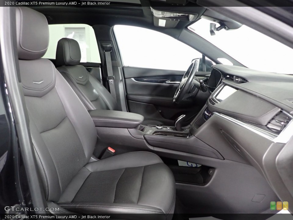 Jet Black 2020 Cadillac XT5 Interiors