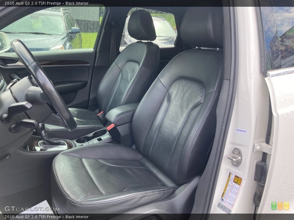 Black Interior Front Seat for the 2016 Audi Q3 2.0 TSFI Prestige #146427089