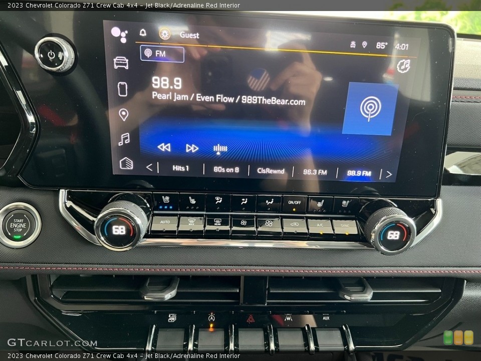 Jet Black/Adrenaline Red Interior Controls for the 2023 Chevrolet Colorado Z71 Crew Cab 4x4 #146430473