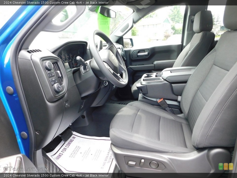 Jet Black Interior Photo for the 2024 Chevrolet Silverado 1500 Custom Crew Cab 4x4 #146432030