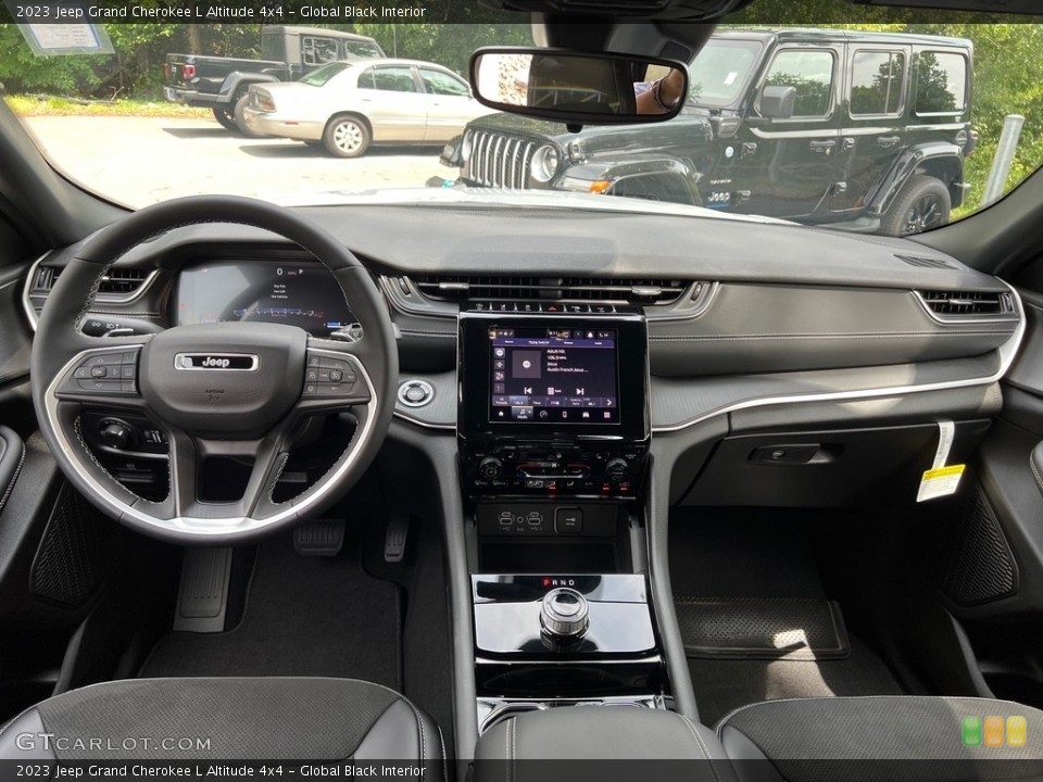 Global Black Interior Dashboard for the 2023 Jeep Grand Cherokee L Altitude 4x4 #146437190