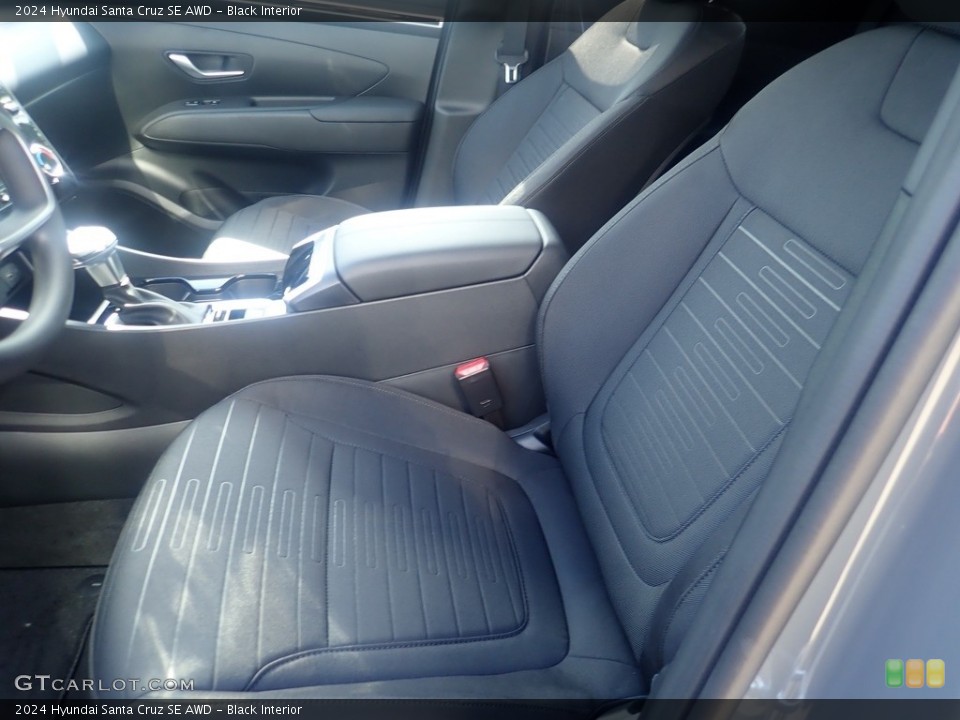 Black Interior Front Seat for the 2024 Hyundai Santa Cruz SE AWD #146438537