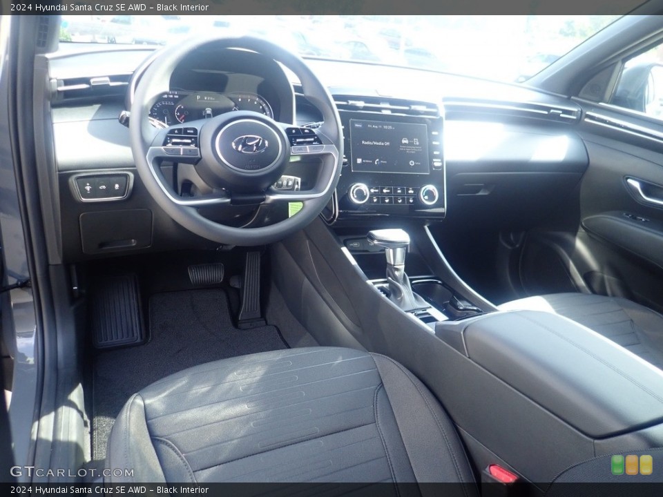 Black Interior Photo for the 2024 Hyundai Santa Cruz SE AWD #146438570