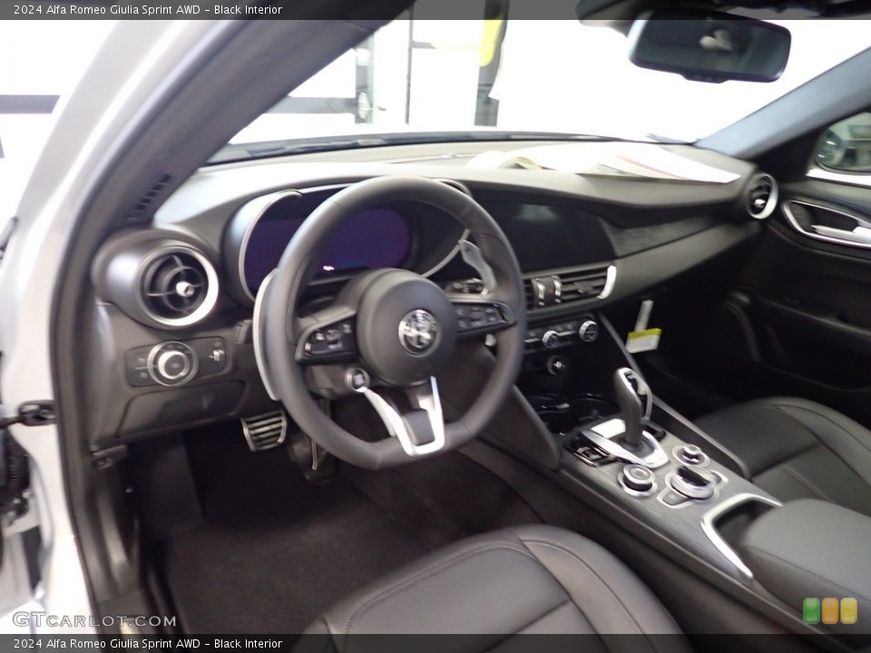 Black Interior Front Seat for the 2024 Alfa Romeo Giulia Sprint AWD #146444540