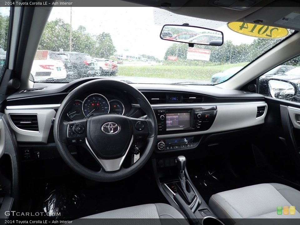 Ash Interior Photo for the 2014 Toyota Corolla LE #146445508