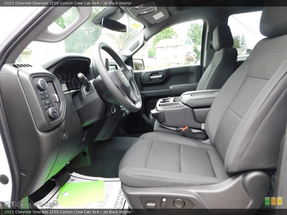 Jet Black Interior Photo for the 2023 Chevrolet Silverado 1500 Custom Crew Cab 4x4 #146446253