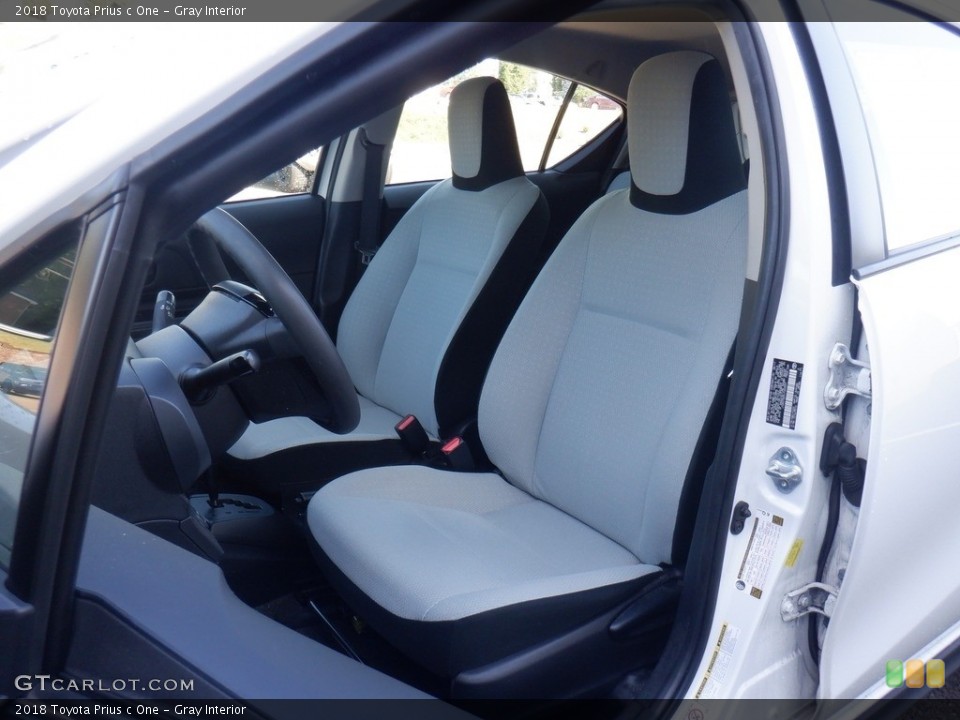 Gray 2018 Toyota Prius c Interiors