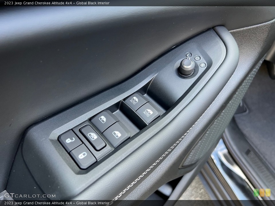 Global Black Interior Door Panel for the 2023 Jeep Grand Cherokee Altitude 4x4 #146456585
