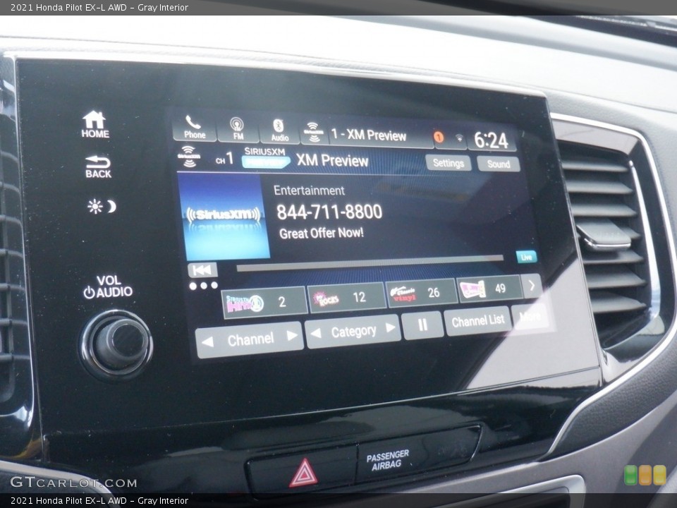 Gray Interior Controls for the 2021 Honda Pilot EX-L AWD #146465622