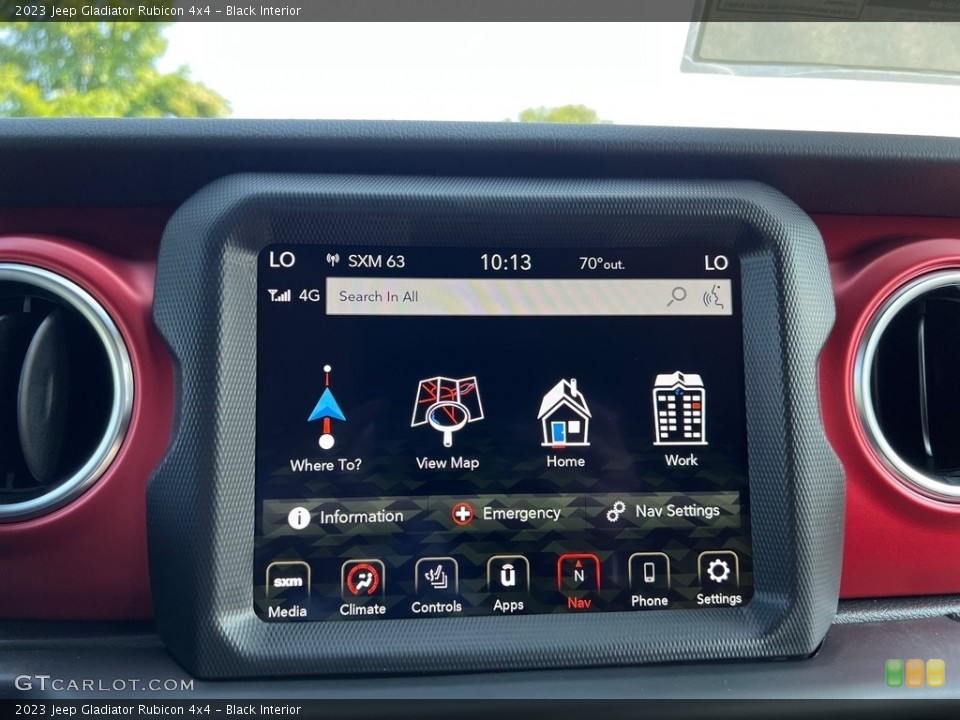 Black Interior Controls for the 2023 Jeep Gladiator Rubicon 4x4 #146466777