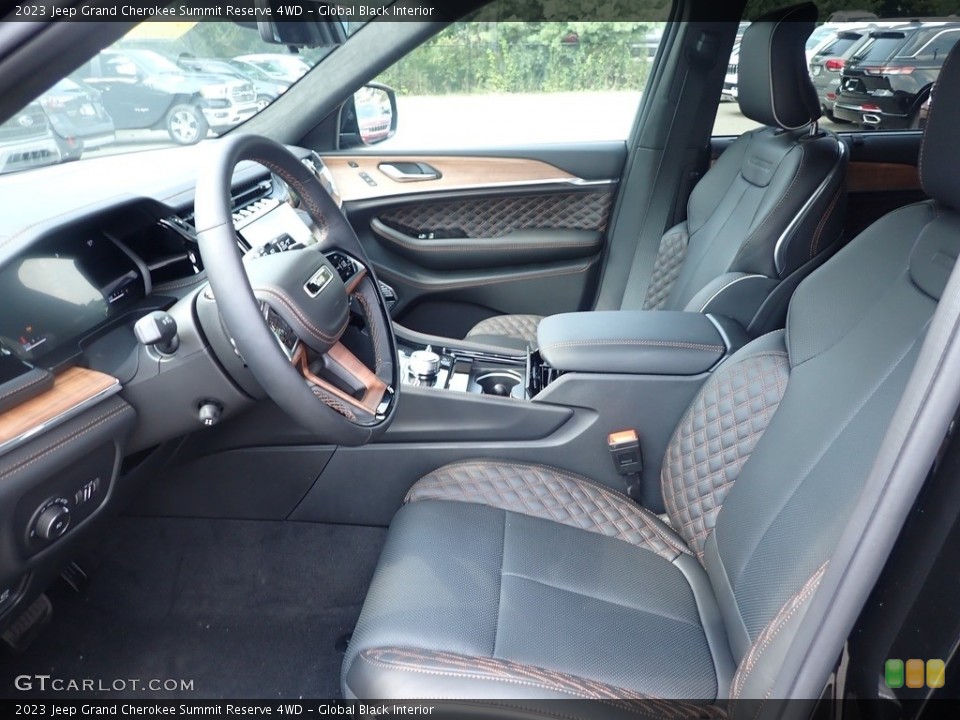 Global Black Interior Photo for the 2023 Jeep Grand Cherokee Summit Reserve 4WD #146469242