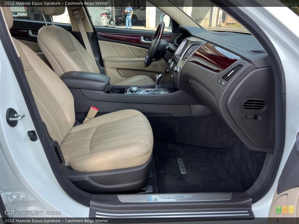 Cashmere Beige Interior Front Seat for the 2013 Hyundai Equus Signature #146472124