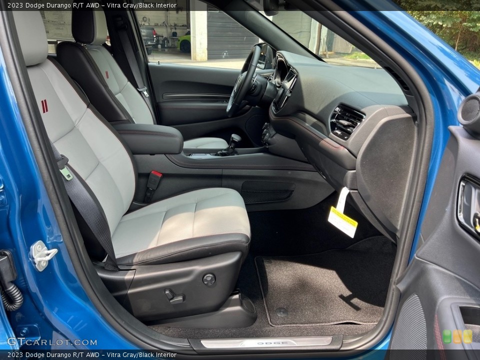 Vitra Gray/Black 2023 Dodge Durango Interiors