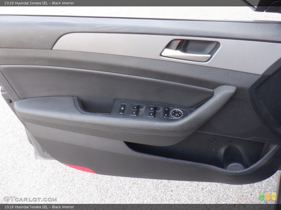 Black Interior Door Panel for the 2018 Hyundai Sonata SEL #146475514