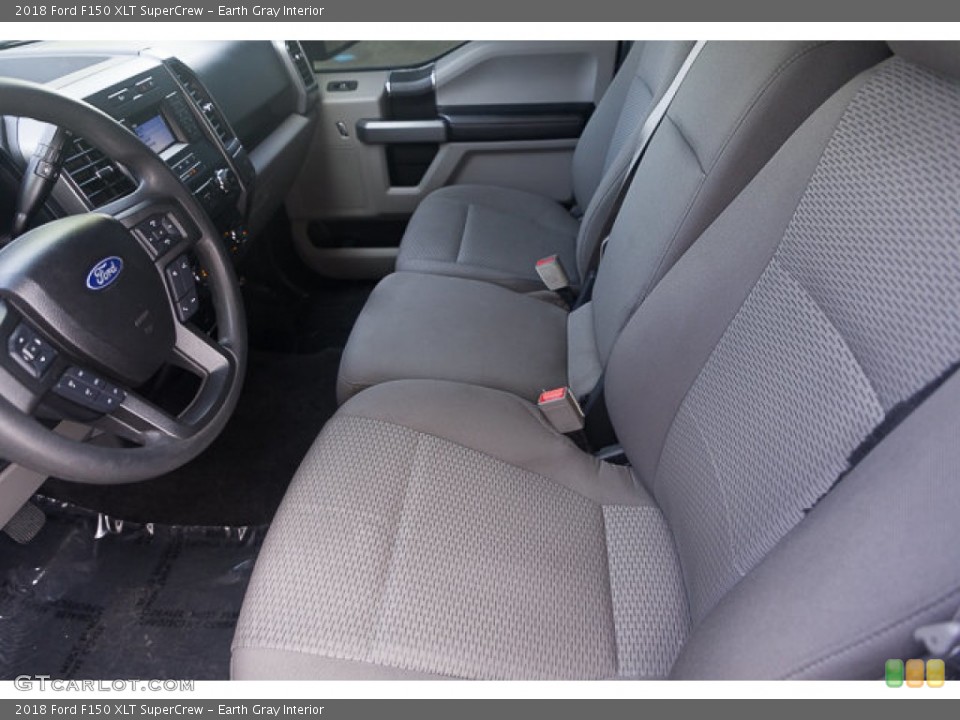 Earth Gray Interior Photo for the 2018 Ford F150 XLT SuperCrew #146480477