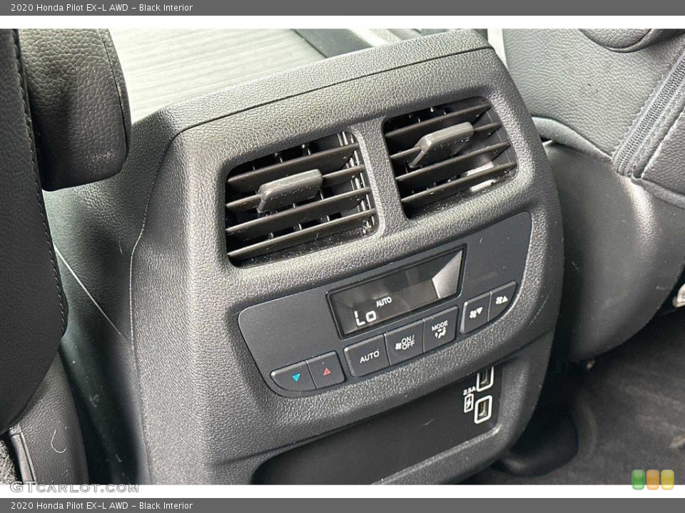 Black Interior Controls for the 2020 Honda Pilot EX-L AWD #146481579