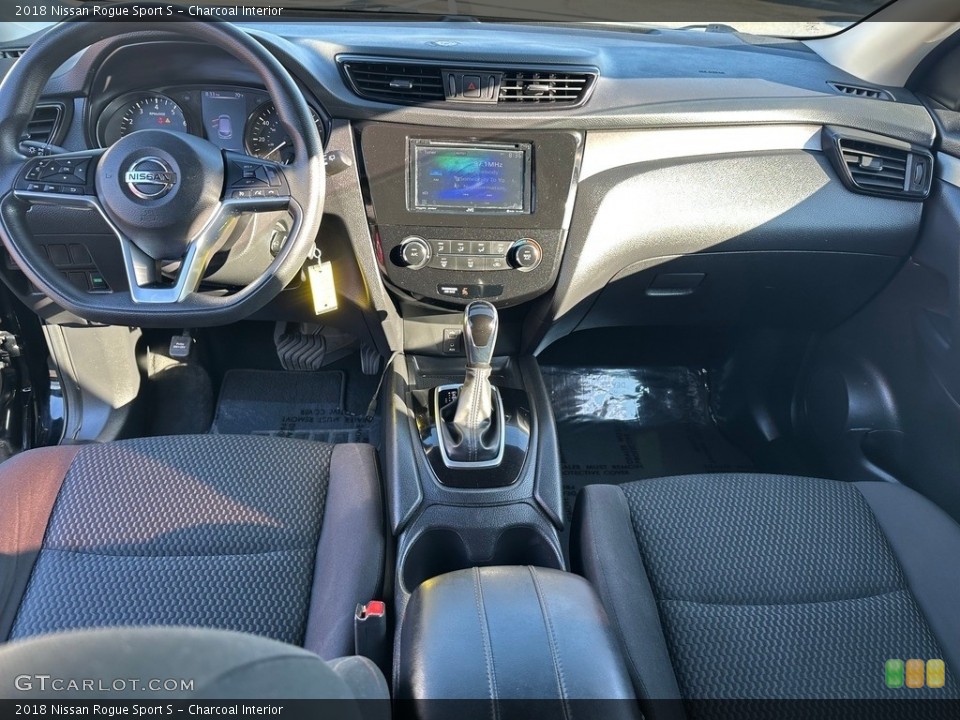 Charcoal Interior Photo for the 2018 Nissan Rogue Sport S #146482867