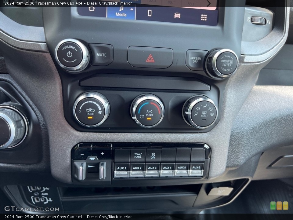 Diesel Gray/Black Interior Controls for the 2024 Ram 2500 Tradesman Crew Cab 4x4 #146486308