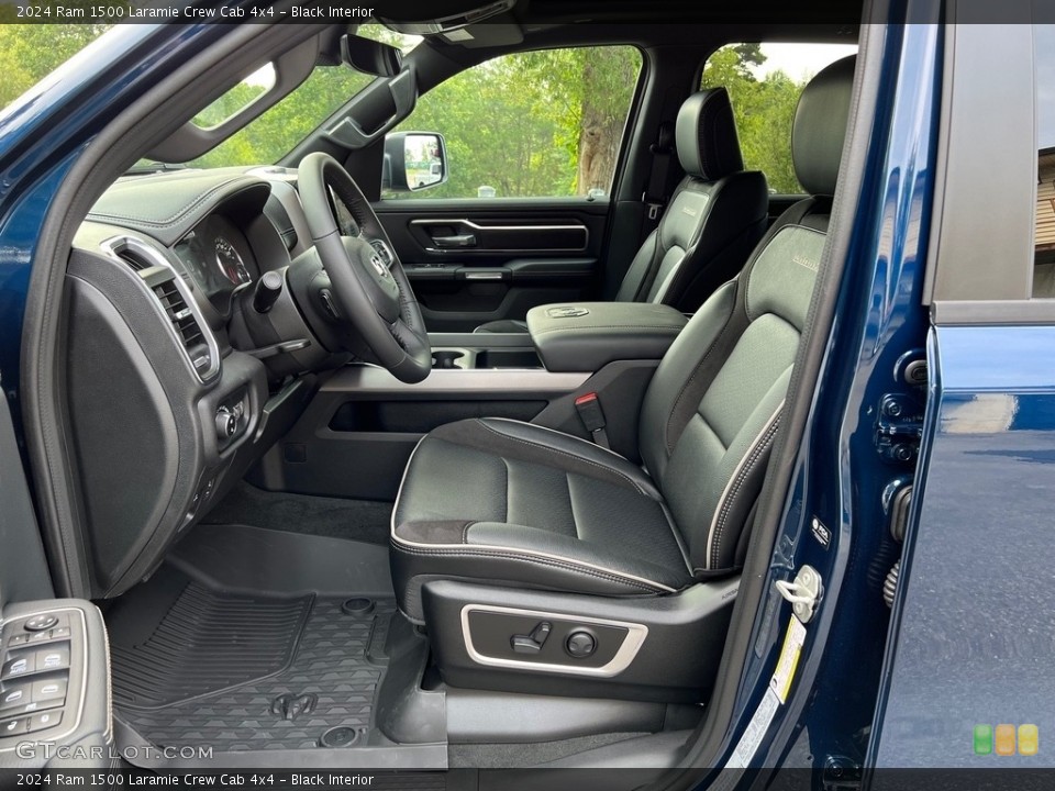 Black Interior Photo for the 2024 Ram 1500 Laramie Crew Cab 4x4 #146491853