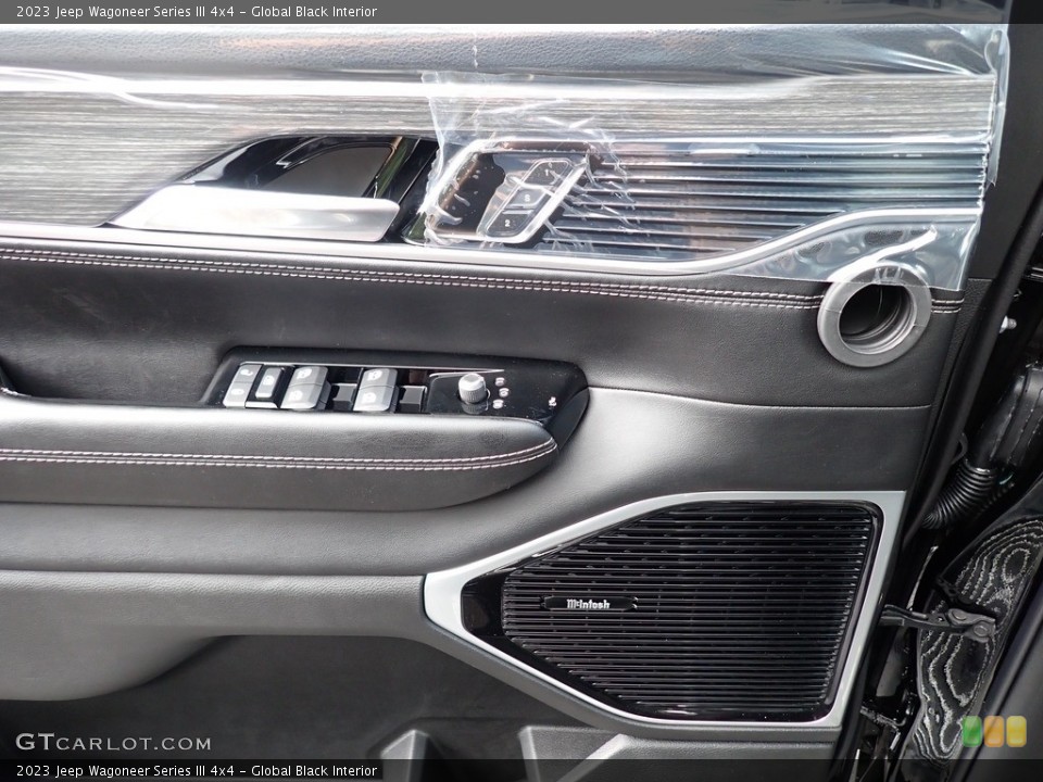 Global Black Interior Door Panel for the 2023 Jeep Wagoneer Series III 4x4 #146494042