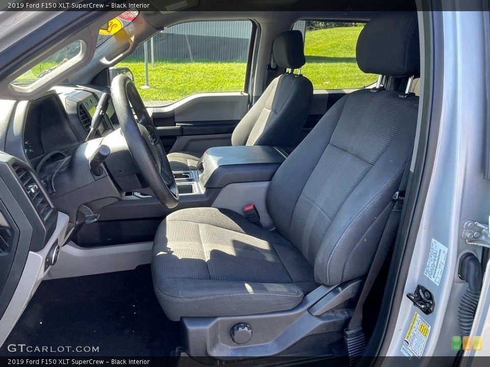 Black Interior Photo for the 2019 Ford F150 XLT SuperCrew #146499526