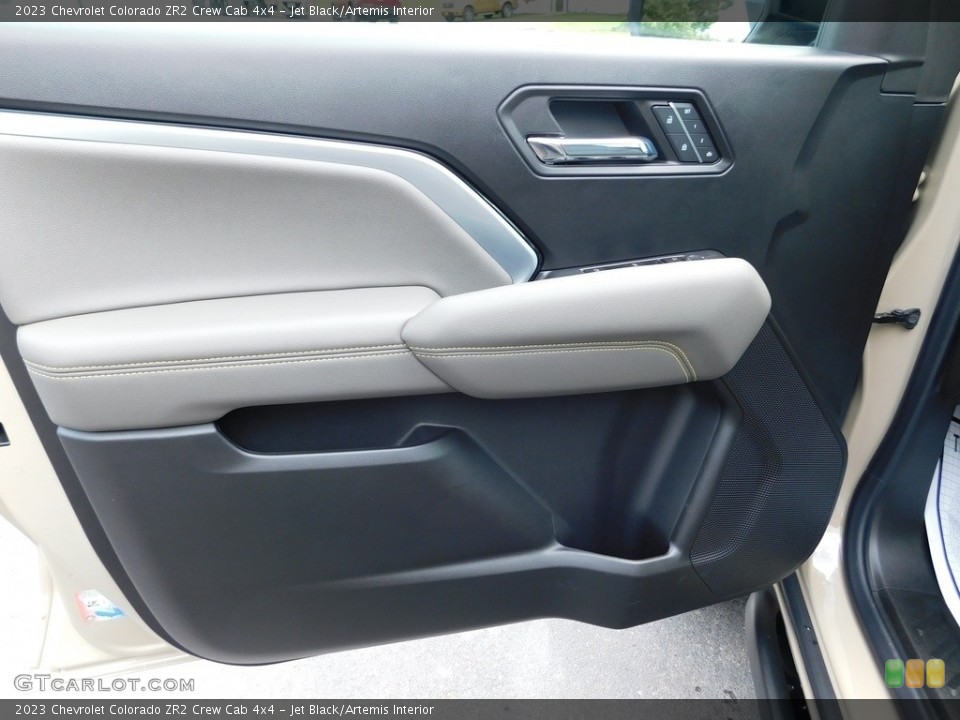 Jet Black/Artemis Interior Door Panel for the 2023 Chevrolet Colorado ZR2 Crew Cab 4x4 #146499597