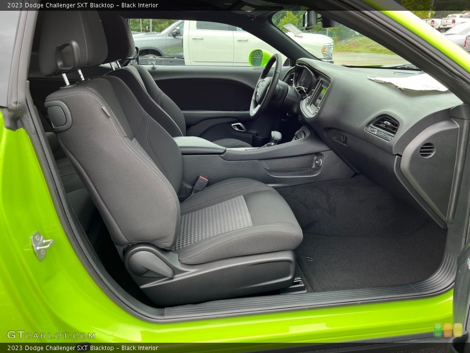 Black Interior Front Seat for the 2023 Dodge Challenger SXT Blacktop #146500252