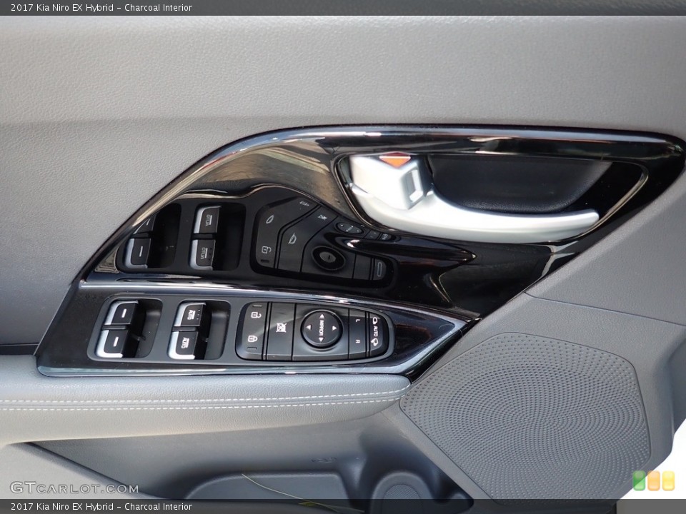 Charcoal Interior Door Panel for the 2017 Kia Niro EX Hybrid #146500459
