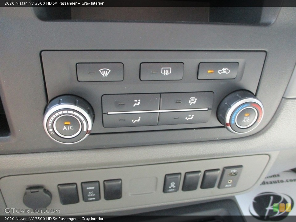 Gray Interior Controls for the 2020 Nissan NV 3500 HD SV Passenger #146517321