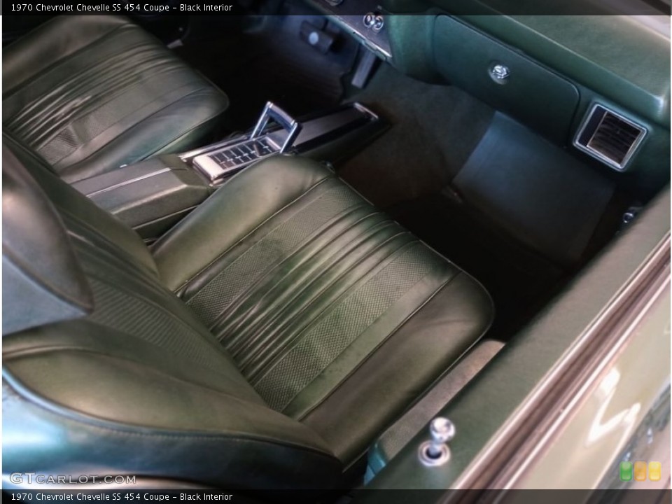 Black 1970 Chevrolet Chevelle Interiors