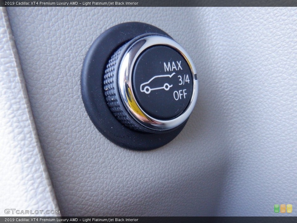 Light Platinum/Jet Black Interior Controls for the 2019 Cadillac XT4 Premium Luxury AWD #146525690