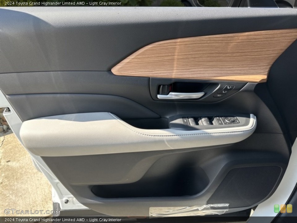 Light Gray Interior Door Panel for the 2024 Toyota Grand Highlander Limited AWD #146531486