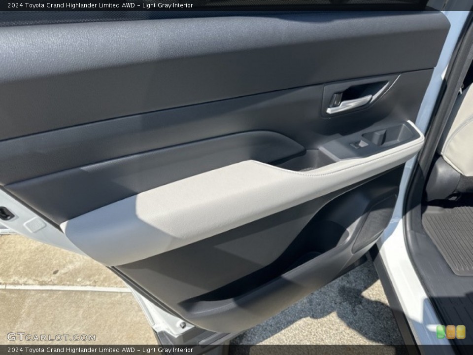 Light Gray Interior Door Panel for the 2024 Toyota Grand Highlander Limited AWD #146531543