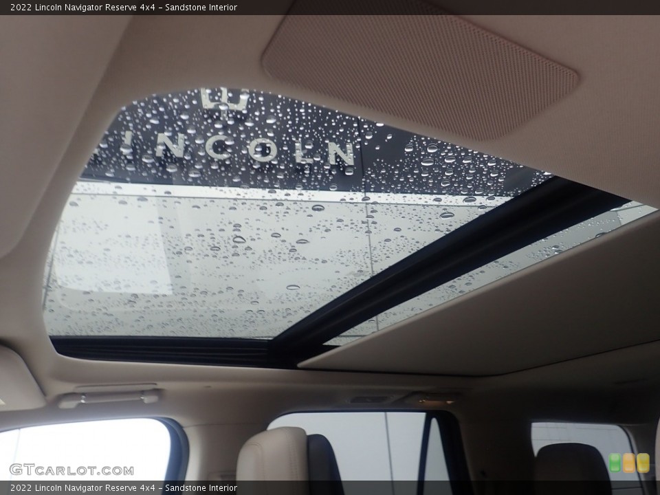 Sandstone Interior Sunroof for the 2022 Lincoln Navigator Reserve 4x4 #146534097