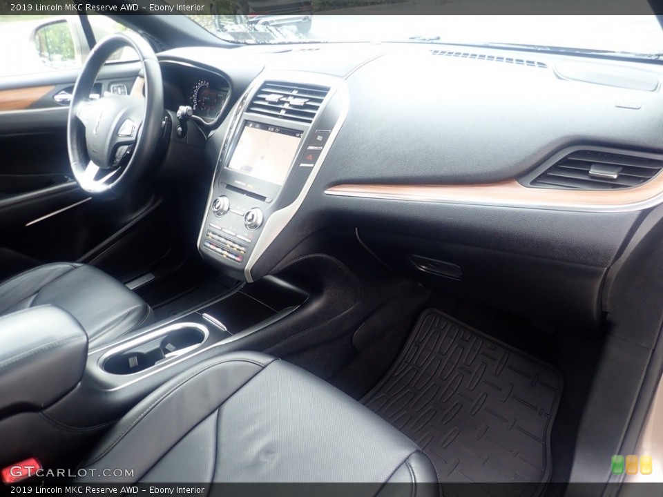 Ebony Interior Dashboard for the 2019 Lincoln MKC Reserve AWD #146535093