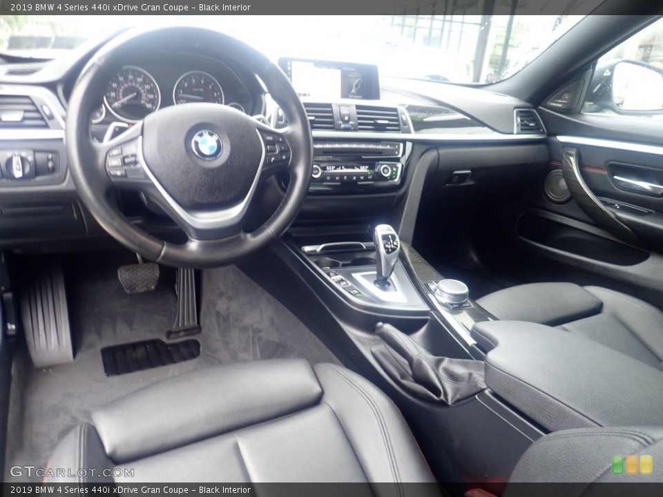 Black 2019 BMW 4 Series Interiors