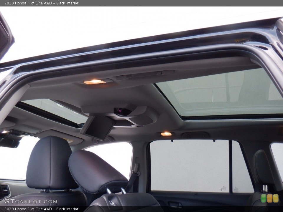 Black Interior Sunroof for the 2020 Honda Pilot Elite AWD #146541988
