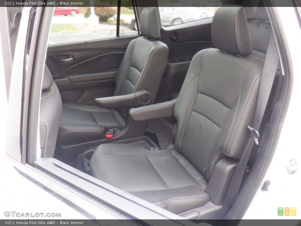 Black Interior Rear Seat for the 2021 Honda Pilot Elite AWD #146547336