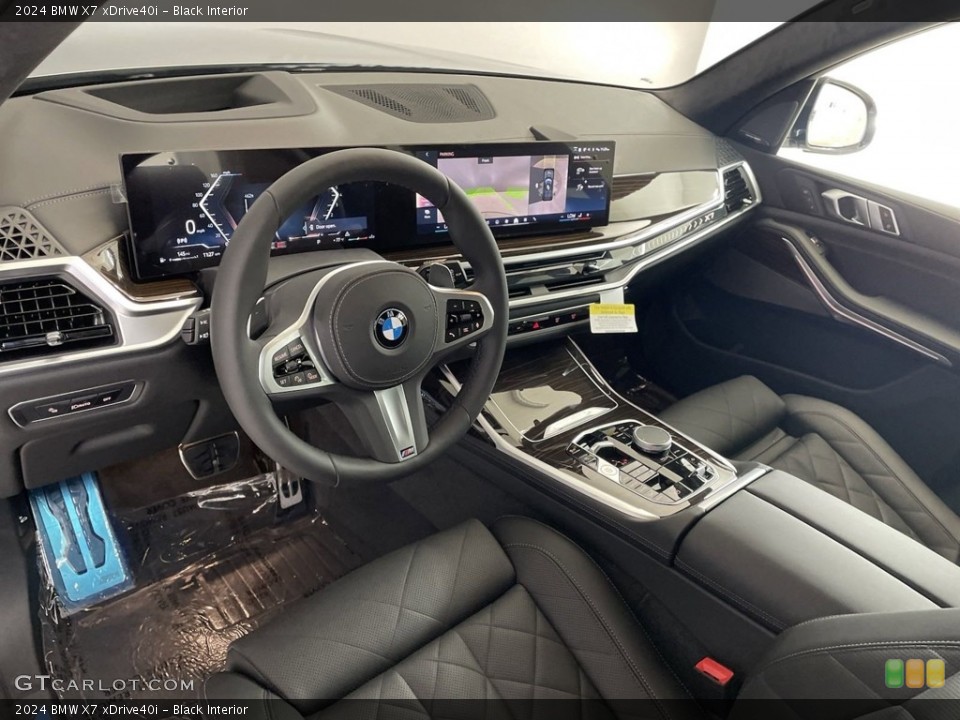 Black Interior Photo for the 2024 BMW X7 xDrive40i #146551801