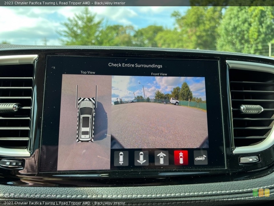 Black/Alloy Interior Controls for the 2023 Chrysler Pacifica Touring L Road Tripper AWD #146559257