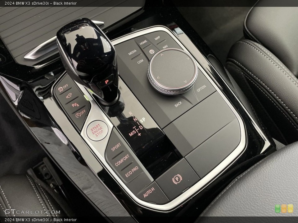 Black Interior Transmission for the 2024 BMW X3 sDrive30i #146561398