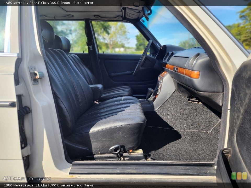 Black Interior Front Seat for the 1980 Mercedes-Benz E Class 300 D Sedan #146561876