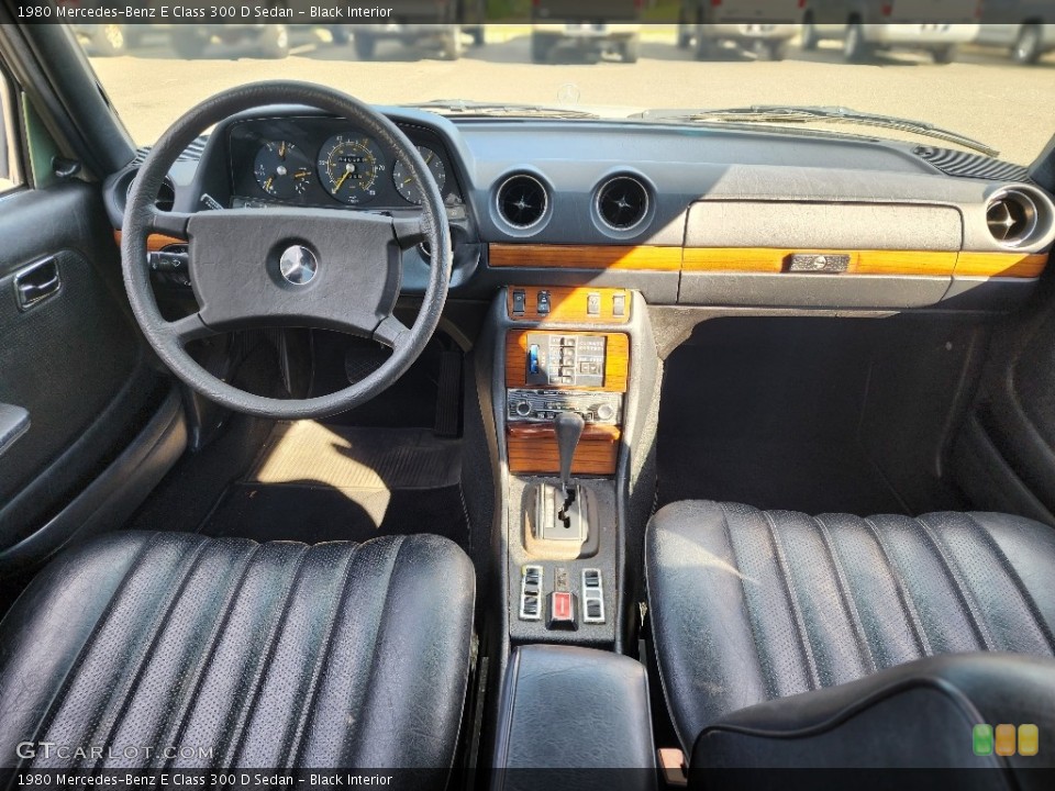 Black Interior Photo for the 1980 Mercedes-Benz E Class 300 D Sedan #146561953